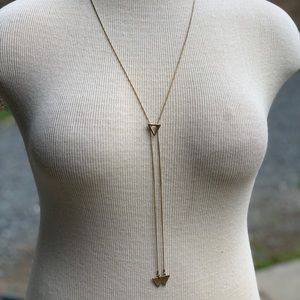 Larriott style gold necklace